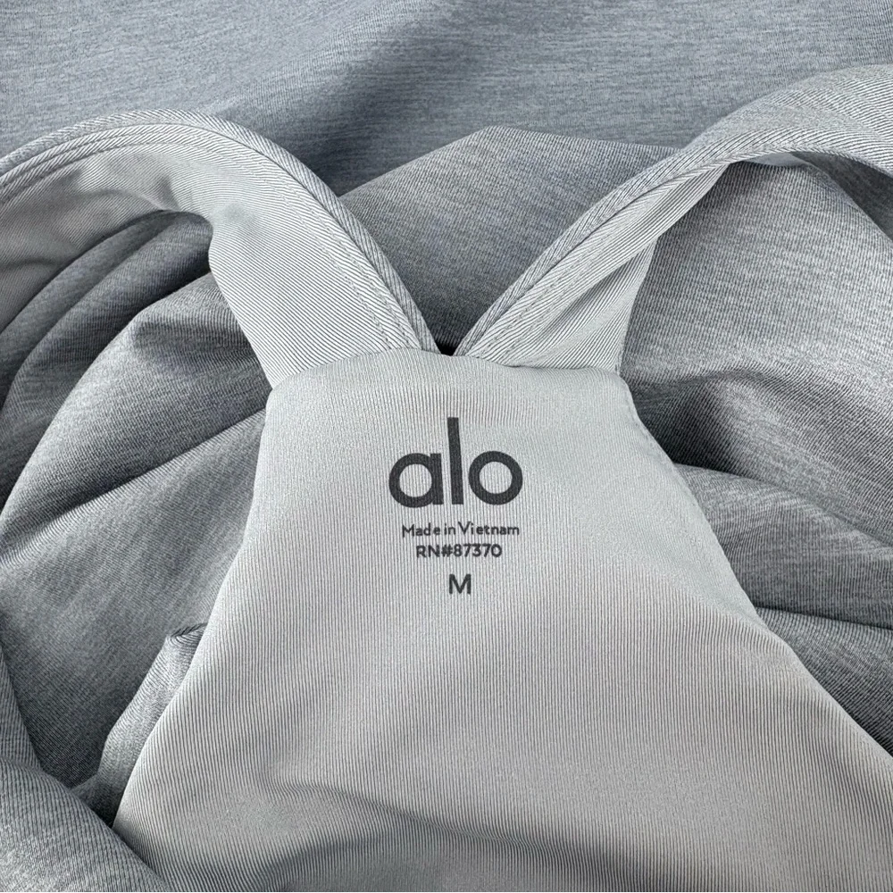 ALO Yoga Gray Sleeveless V‑Neck Mini Dress